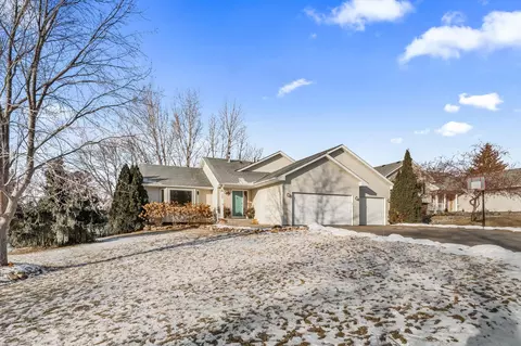 1980 Wenz Ave, Chaska, MN 55318