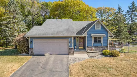 4612 Lenore Ln, Eagan, MN 55122