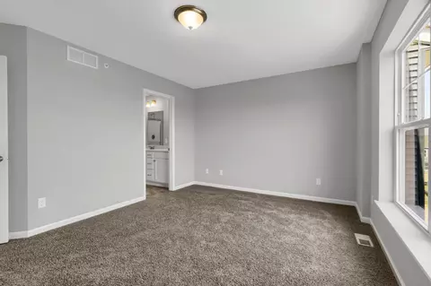 13650 Pine Dr, Rogers, MN 55374 photo 10