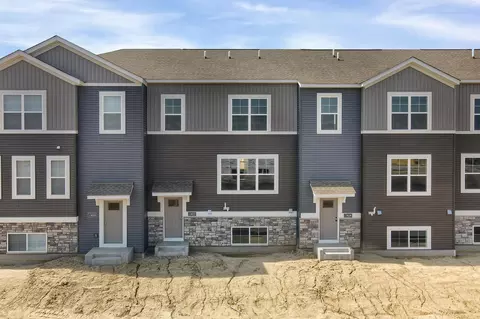 13650 Pine Dr, Rogers, MN 55374
