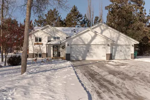 12715 Northern Oak Dr, Baxter, MN 56425