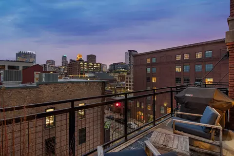 618 Washington Ave N #602, Minneapolis, MN 55401
