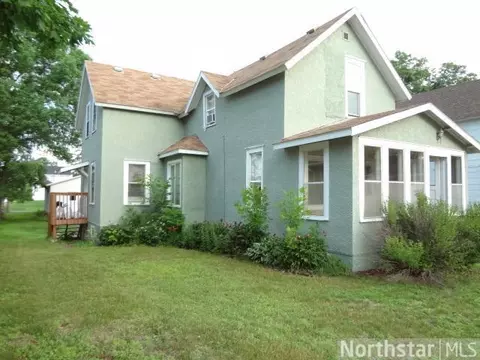 411 4th St NE, Little Falls, MN 56345
