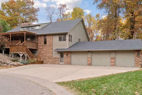 14830 44th Pl N, Plymouth, MN 55446