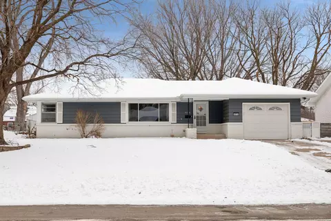 4014 Maryland Ave N, New Hope, MN 55427