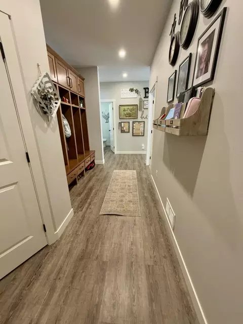 Entry Way - 39089 County Road 3, Avon, MN 56310 photo 1 of 1