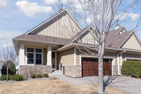 8760 Lake Riley Dr, Chanhassen, MN 55317