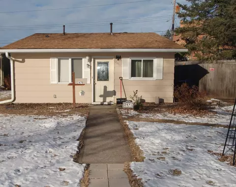 2471 16th Ave E, North Saint Paul, MN 55109