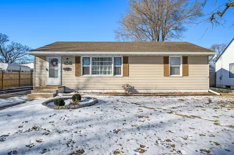4849 Yates Ave N, Crystal, MN 55429
