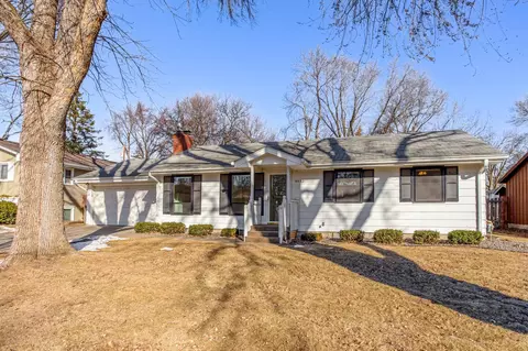 4672 Flag Ave N, New Hope, MN 55428