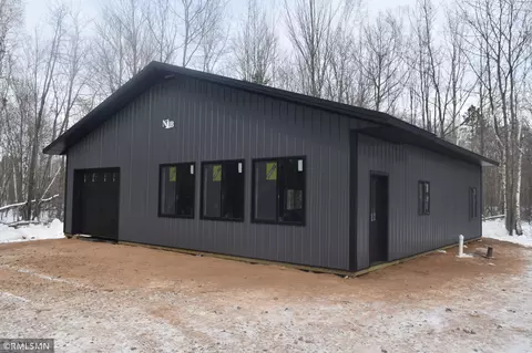 47374 County Hwy 61, Hinckley, MN 55037