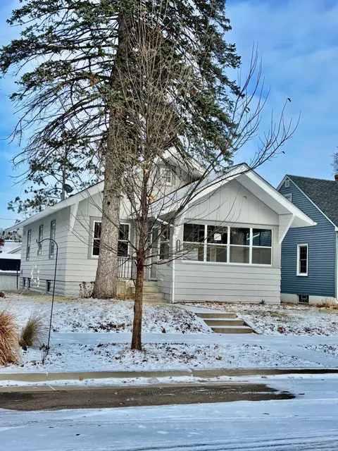 1261 Watson Ave, Saint Paul, MN 55116