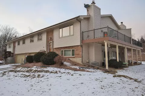 4601 Rosewood Ln N, Plymouth, MN 55442