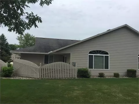 211 Golf Ct, Cold Spring, MN 56320 photo 2
