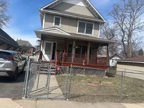 647 Farrington St, Saint Paul, MN 55103