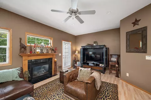 3735 Livingston Ct, Wayzata, MN 55391