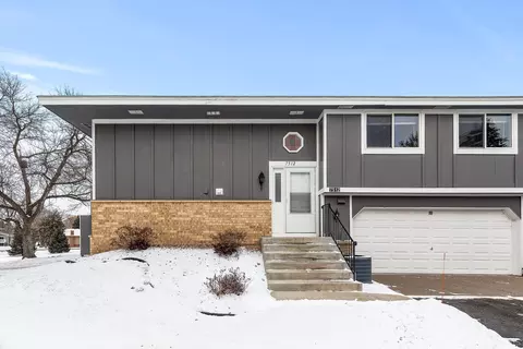 7512 Zinnia Way, Maple Grove, MN 55311