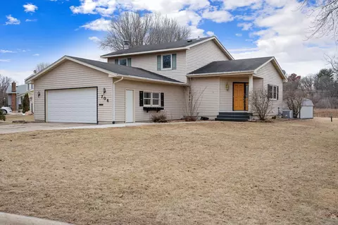 706 20th St SW, Austin, MN 55912