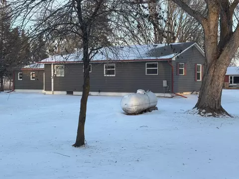 405 Ward St, Alberta, MN 56207 photo 3
