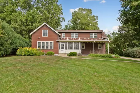 904 Forest Ave, Northfield, MN 55057