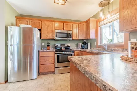 806 18th Ave S, Saint Cloud, MN 56301 photo 4