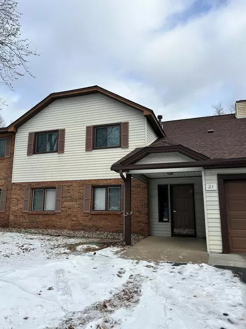 23 Crusader Ave E #A, West Saint Paul, MN 55118