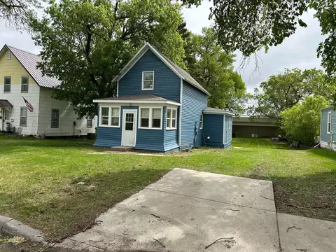 3023 3rd St, Lake Park, MN 56554