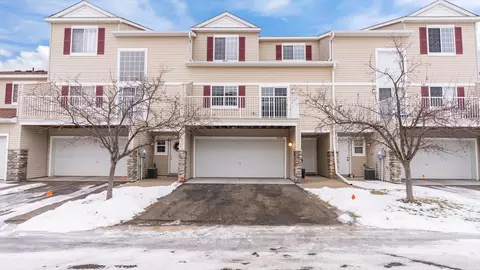 6748 Pine Crest Trl S, Cottage Grove, MN 55016
