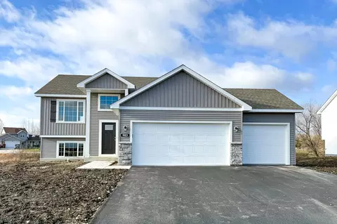 903 Brandenburg Ln, Waverly, MN 55390