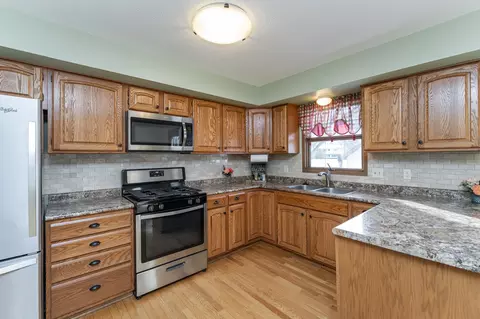306 3rd St NE, Byron, MN 55920 photo 7