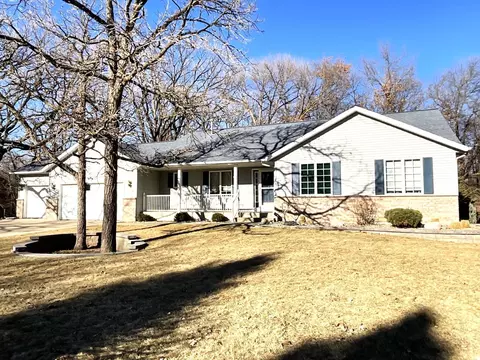 2502 6th Ave NW, Austin, MN 55912