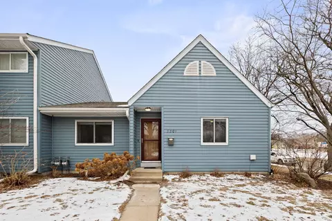 2301 Quincy St NE #5, Minneapolis, MN 55418