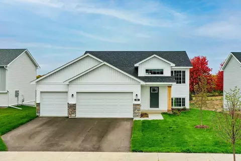 1915 Oak Ridge St, Hanover, MN 55341