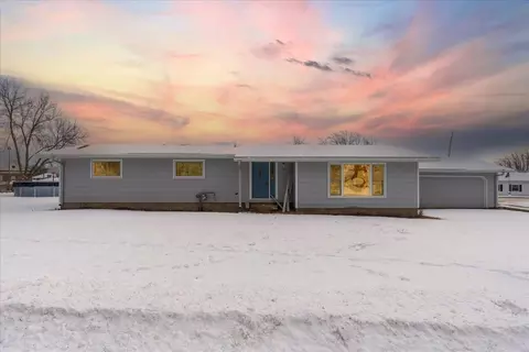 134 Division St, Woodville, WI 54028