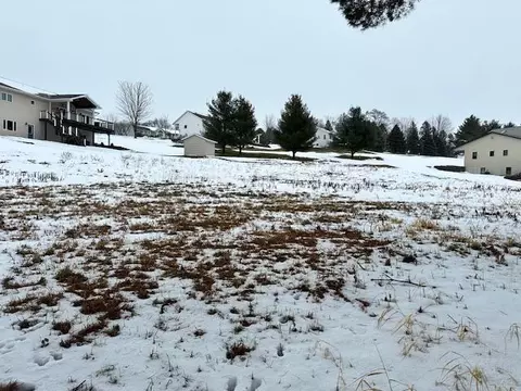 12568 Green Acres Dr, Caledonia, MN 55921
