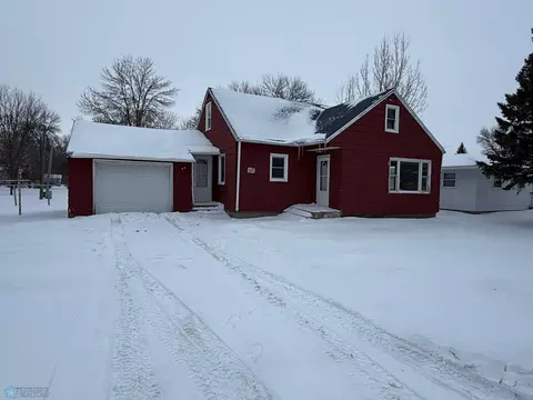 115 2nd St NW, Mahnomen, MN 56557