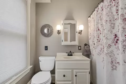 Bath - 700 9th Ave SW, Faribault, MN 55021 photo 1 of 3