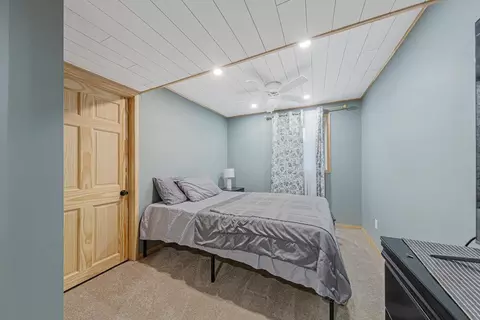 Bedroom - 700 9th Ave SW, Faribault, MN 55021 photo 10 of 11