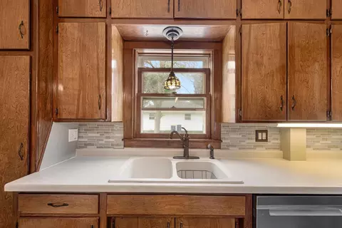 Kitchen - 700 9th Ave SW, Faribault, MN 55021 photo 3 of 3