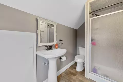 Bath - 700 9th Ave SW, Faribault, MN 55021 photo 3 of 3
