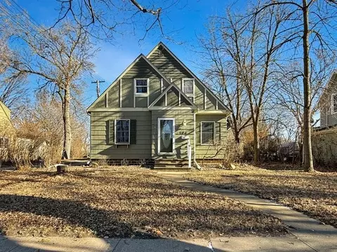 106 N 3rd Ave E, Truman, MN 56088