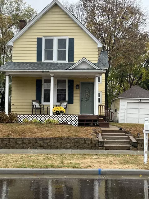 1210 Omaha St, Eau Claire, WI 54703