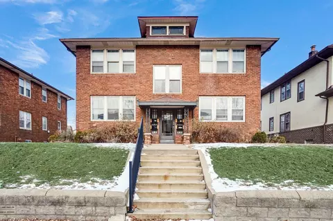 1605 Charles Ave, Saint Paul, MN 55104