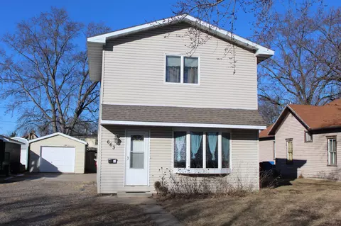 663 Olmstead St, Winona, MN 55987