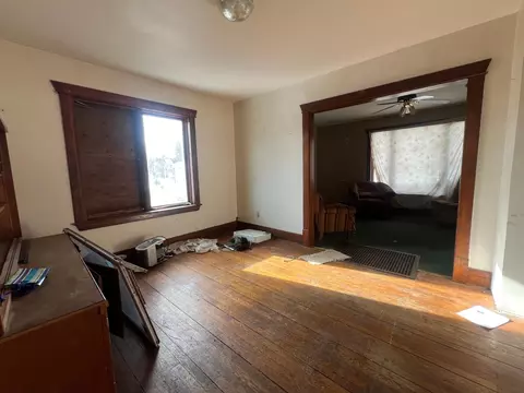 Living - 309 Forest St, Beardsley, MN 56211 photo 2 of 2