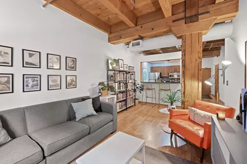 400 N 1st St #415, Minneapolis, MN 55401