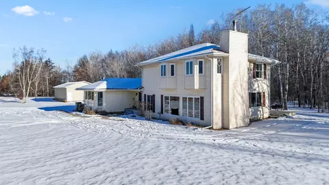 10221 70th St, Brainerd, MN 56401