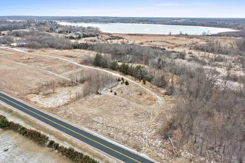 48 Nnn Cedarcrest Trl, Rush City, MN 55069