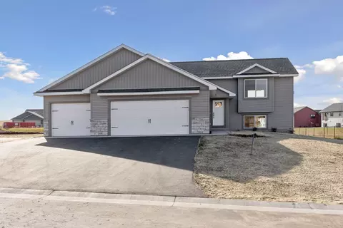 194 Pintail St, Baldwin, WI 54002