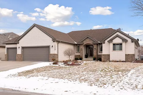 11348 Rosemill Ln, Champlin, MN 55316